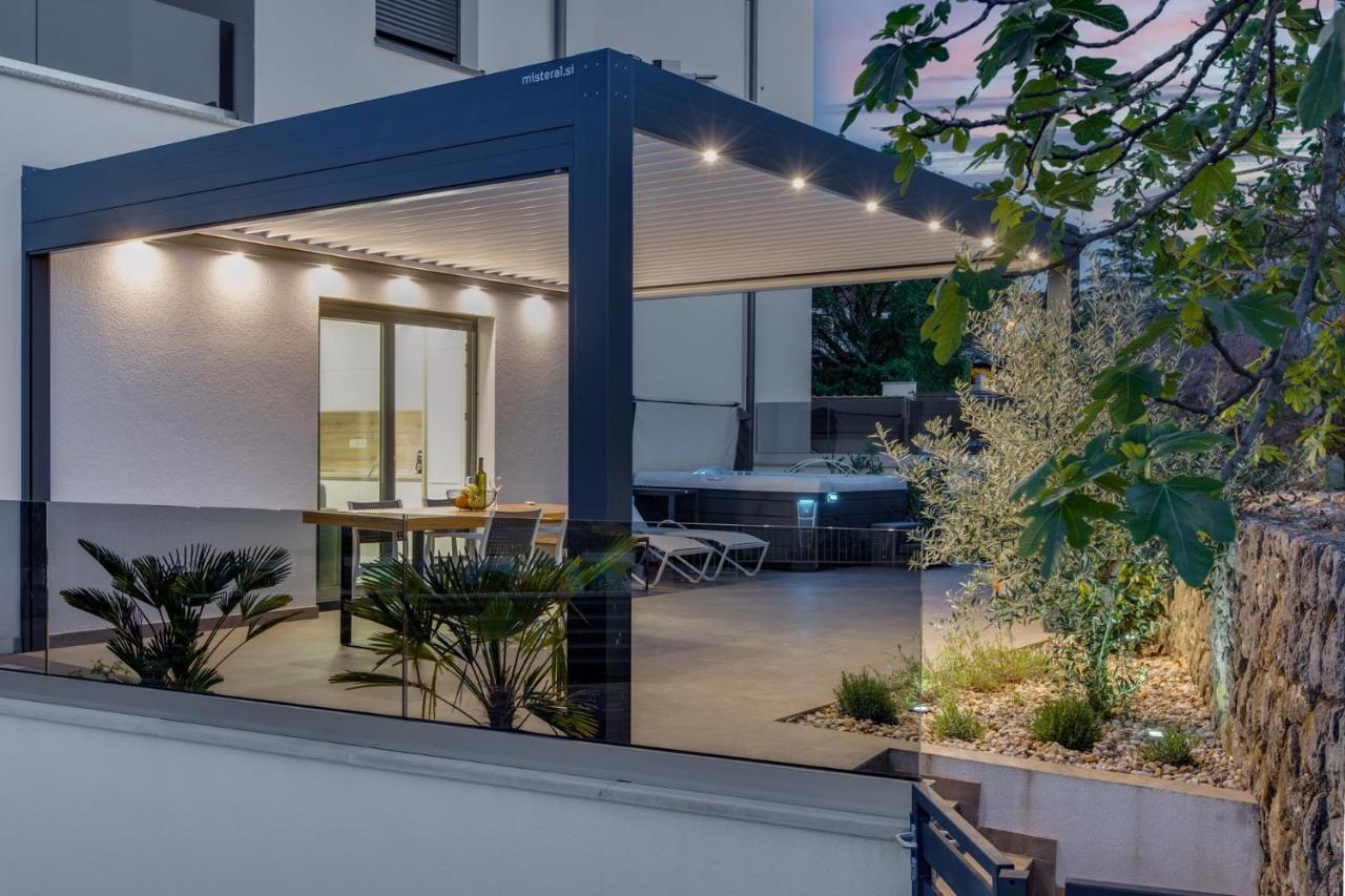 Apartma Skubic Duhljica Vantacici Exteriör bild